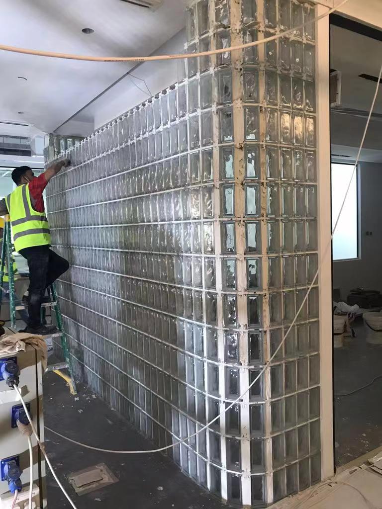 glass block بلوك زجاجي