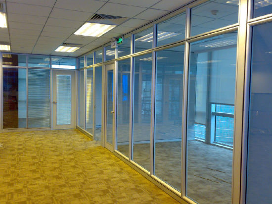مواد بناء عالية الجودة خفف من زجاج الأمان للوحة الجدار الداخلية للمكتب