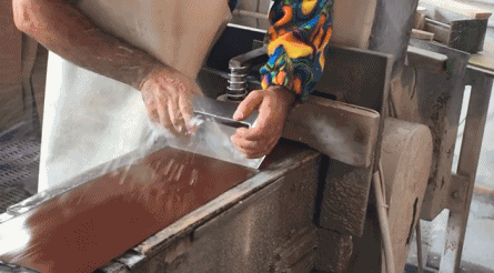 الطوب الزجاجي